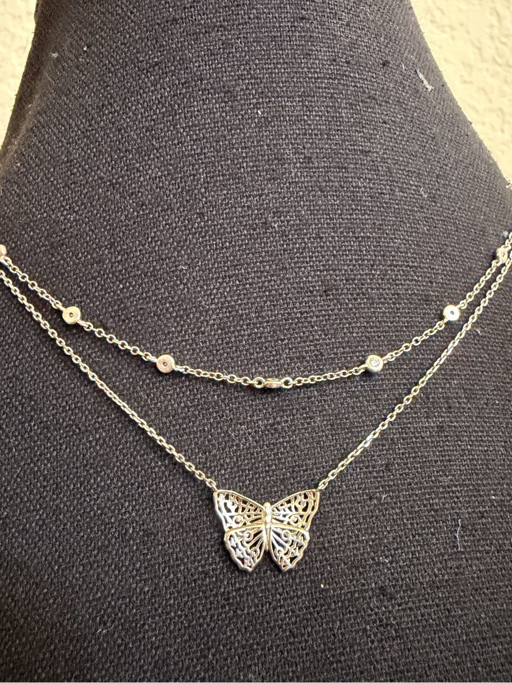 🦋Kendra Scott Hadley Silver Layered Butterfly Necklace - Picture 2 of 6